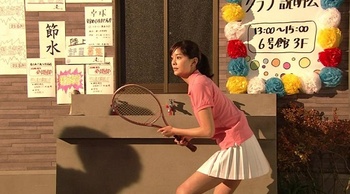 石橋杏奈 画像 テニス.jpg